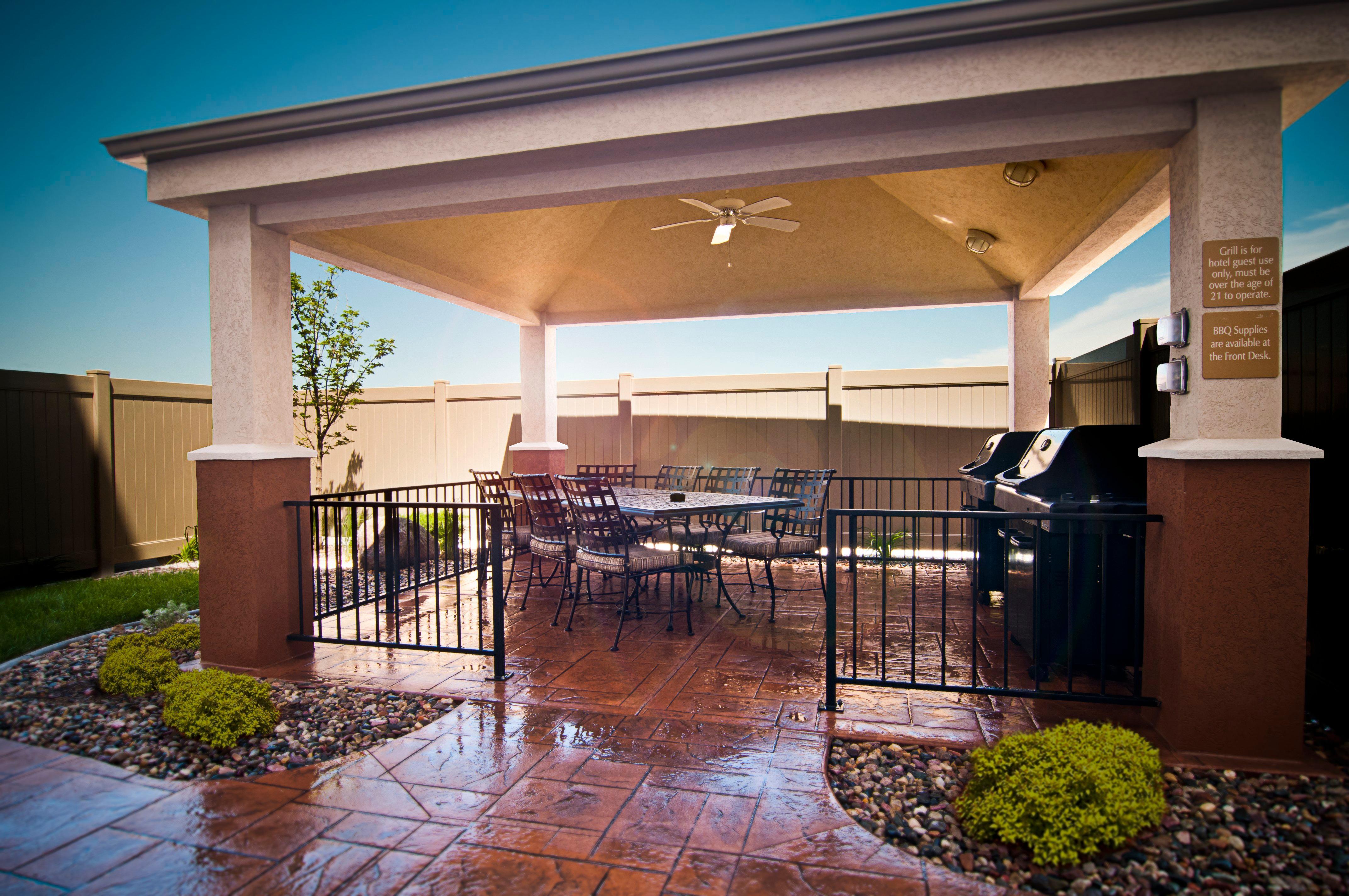 Candlewood Suites Sioux Falls, An Ihg Hotel Exterior photo